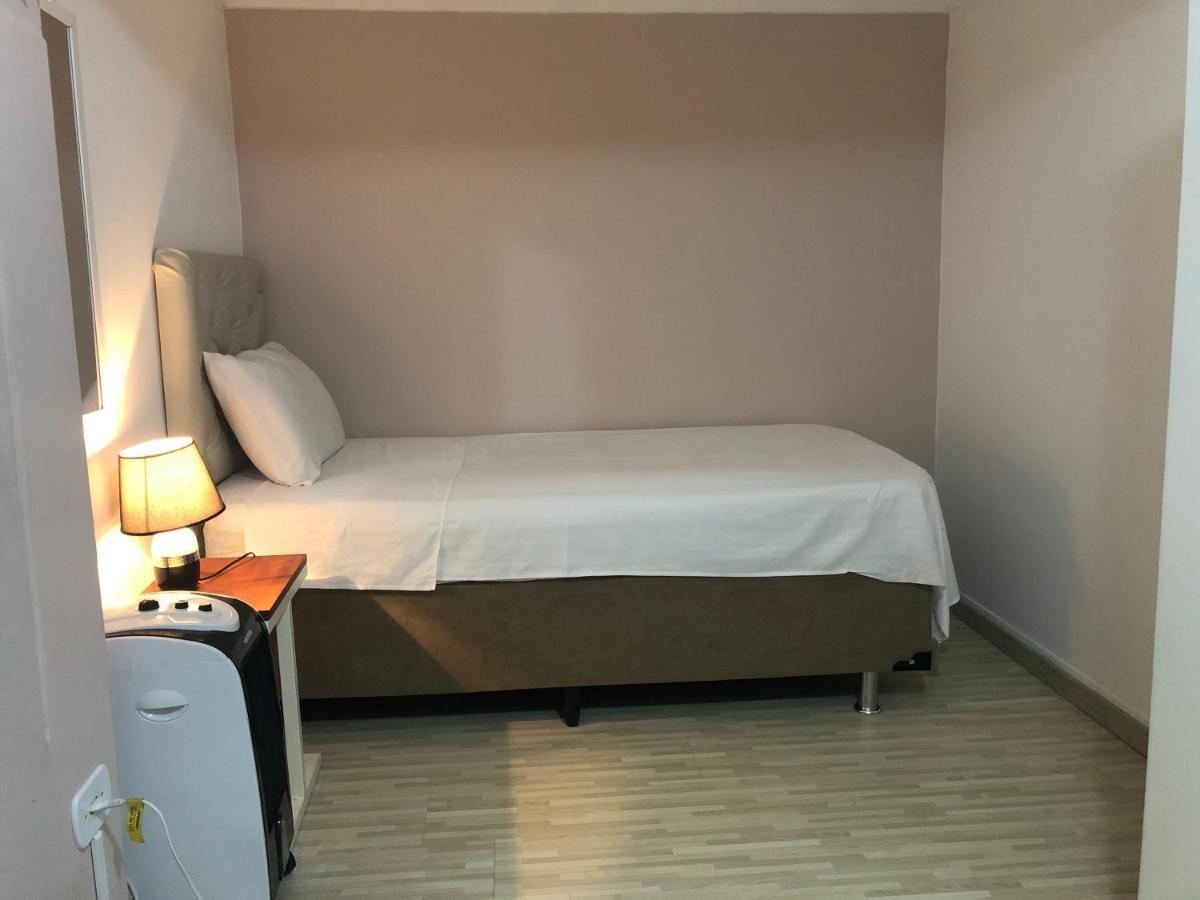 Hostel Ipe Сао Паоло Екстериор снимка